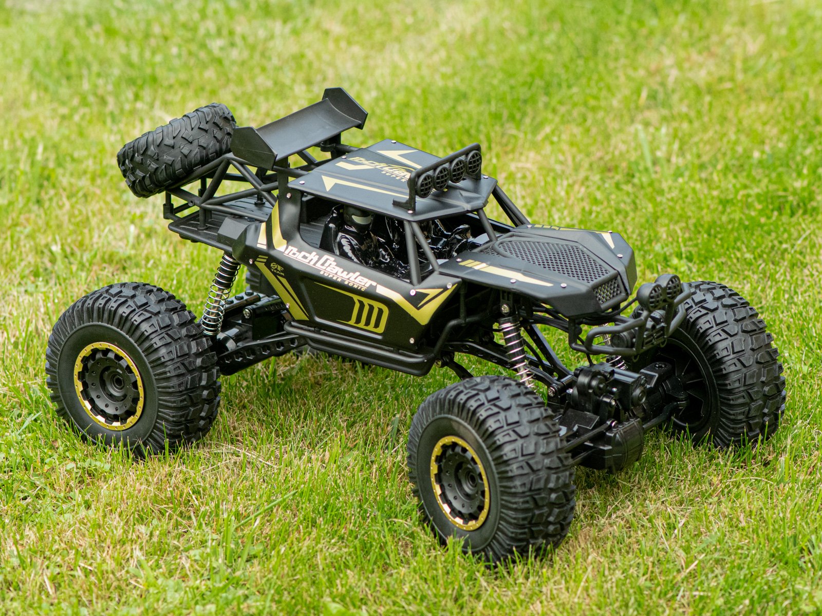 RC automobilis Rock Crawler 2.4GHz 1:8 51cm juodas