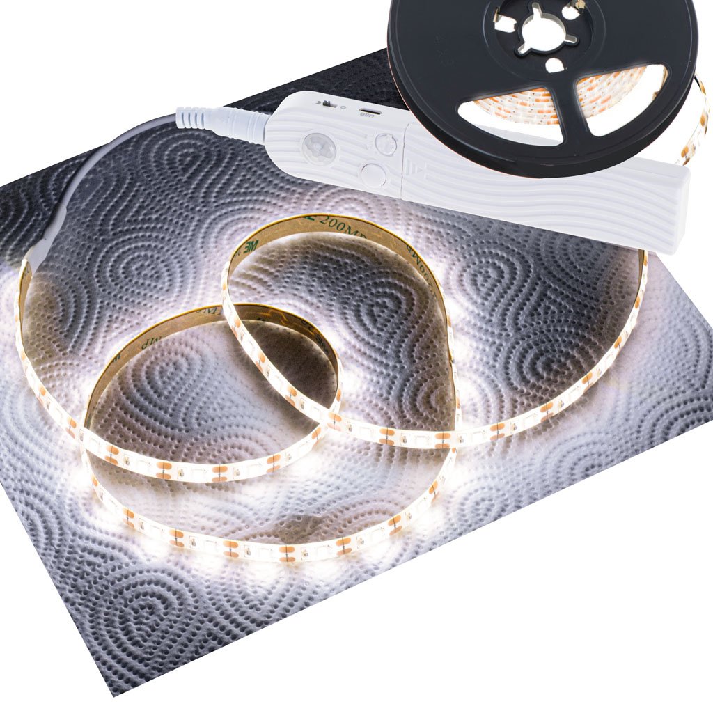 Tasma-LED-na-baterie-USB-czujnik-ruchu-2M-cieply-bialy-130899 USB baterija maitinama judesio detektoriaus LED juosta 2M šiltos baltos spalvos