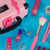 Kuferek-zestaw-kosmetykow-do-makijazu-i-paznokci-makeup-kosmetyki-cienie-lakiery-walizka-172306 Makiažo ir nagų rinkinys makiažo kosmetika šešėliai lakai lagaminas