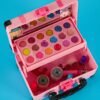 Kuferek-zestaw-kosmetykow-do-makijazu-i-paznokci-makeup-kosmetyki-cienie-lakiery-walizka-172307 Makiažo ir nagų rinkinys makiažo kosmetika šešėliai lakai lagaminas
